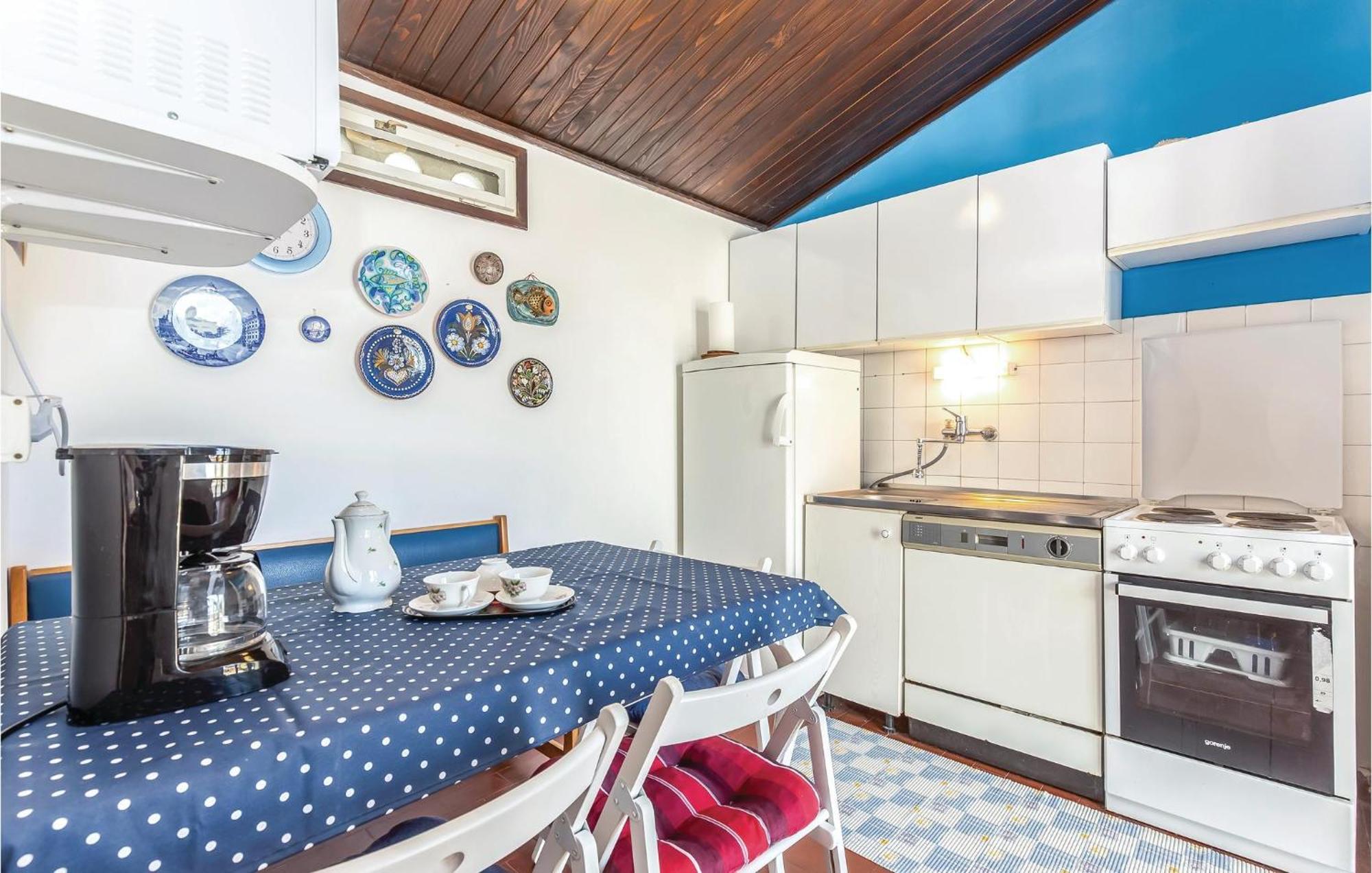 2 Bedroom Beautiful Home In クラリェヴィツァ エクステリア 写真
